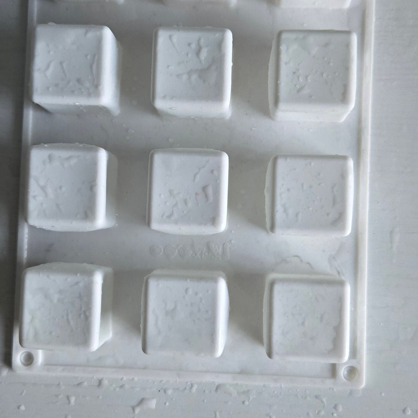 15 Piece Mini Cube Mold